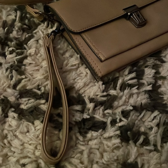Genuine Leather Crossbody/Wristlet - Picture 3 of 12